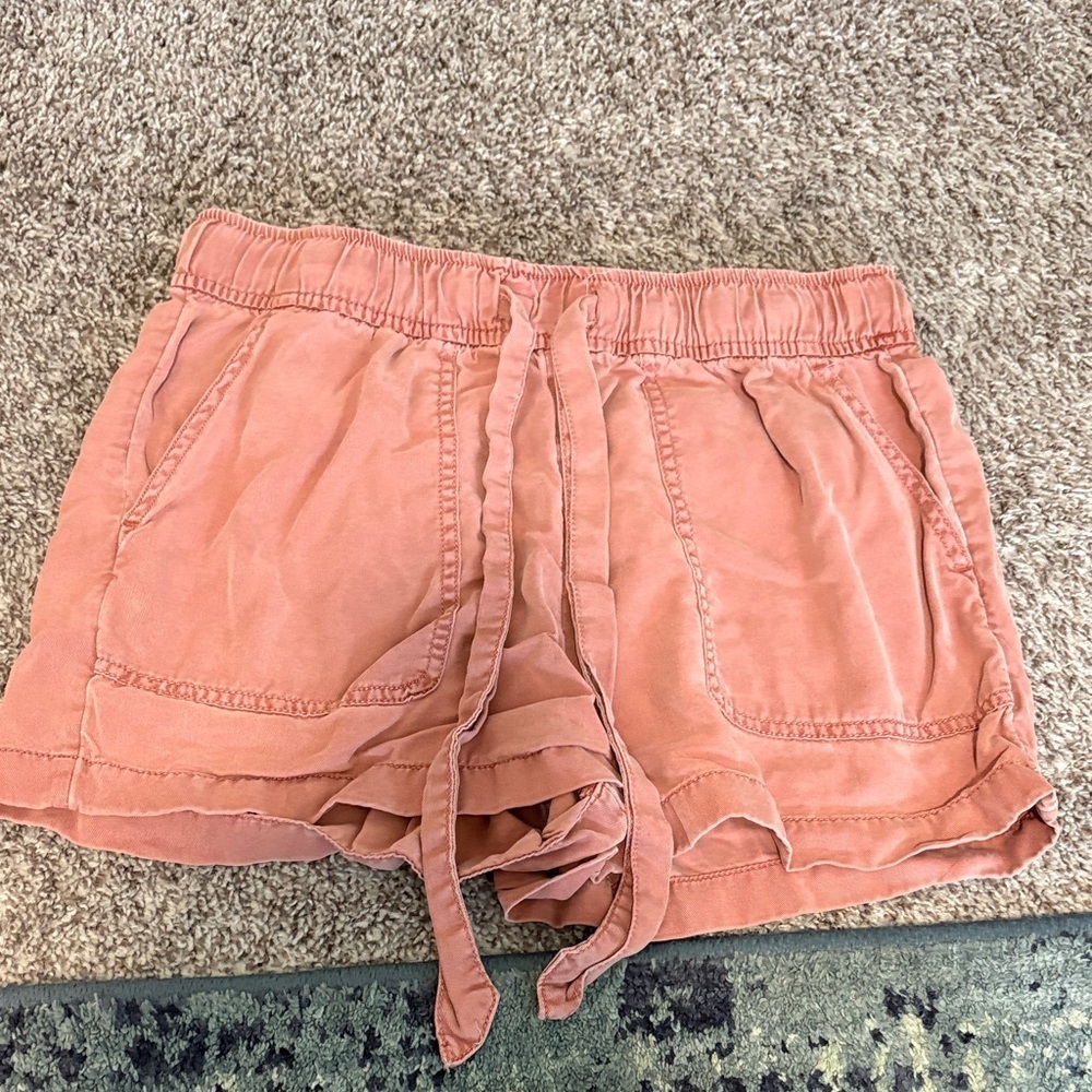 C&C California Women's Coral Drawstring High Waist Shorts